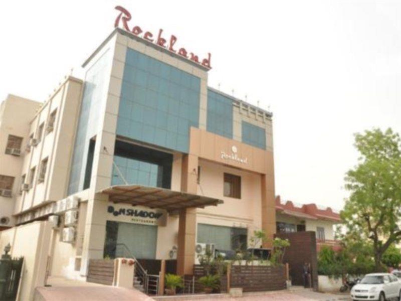 Hotel Rockland Jaipur Bagian luar foto