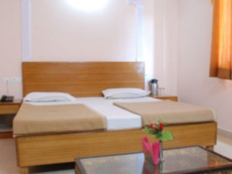 Hotel Rockland Jaipur Bagian luar foto