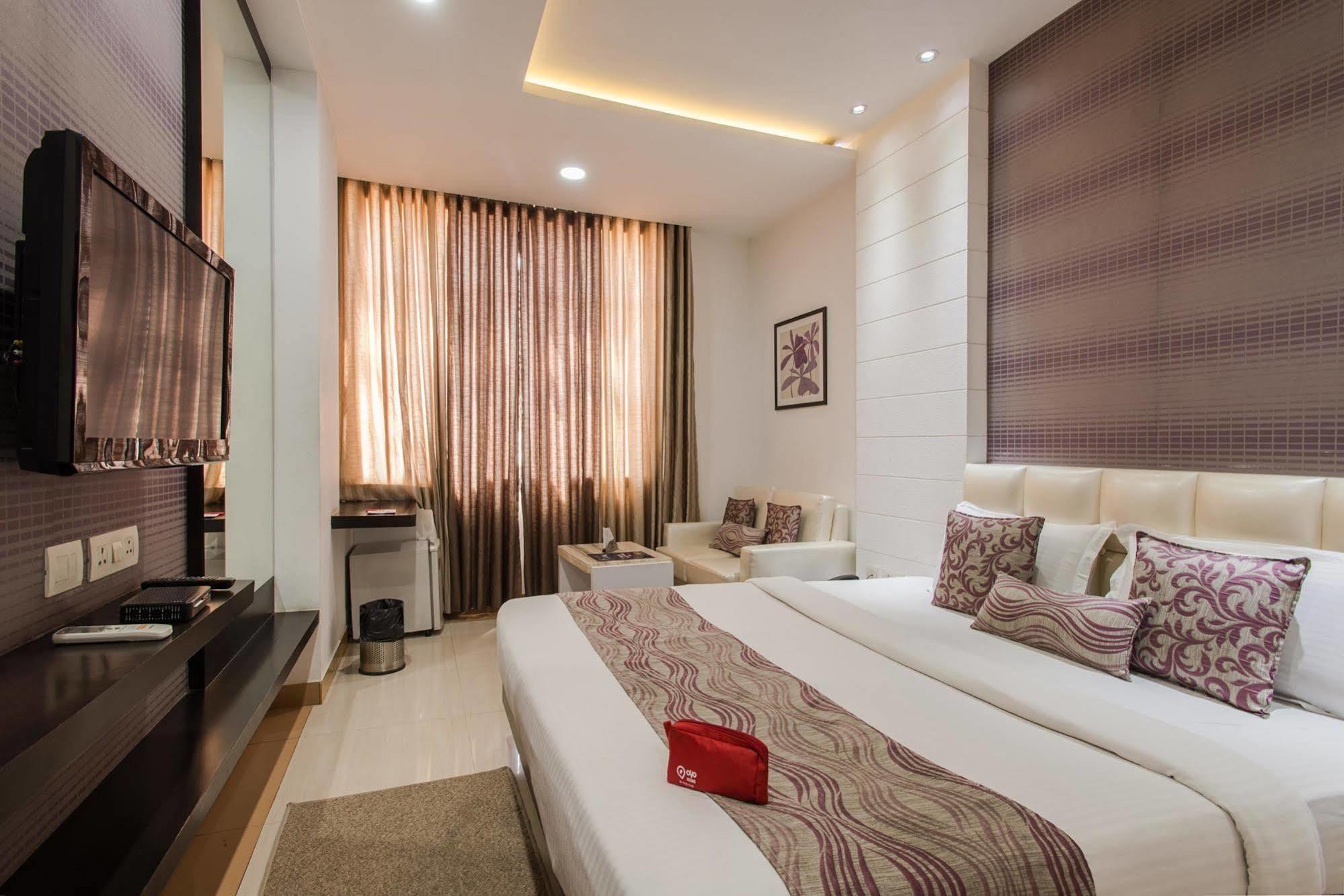 Hotel Rockland Jaipur Bagian luar foto