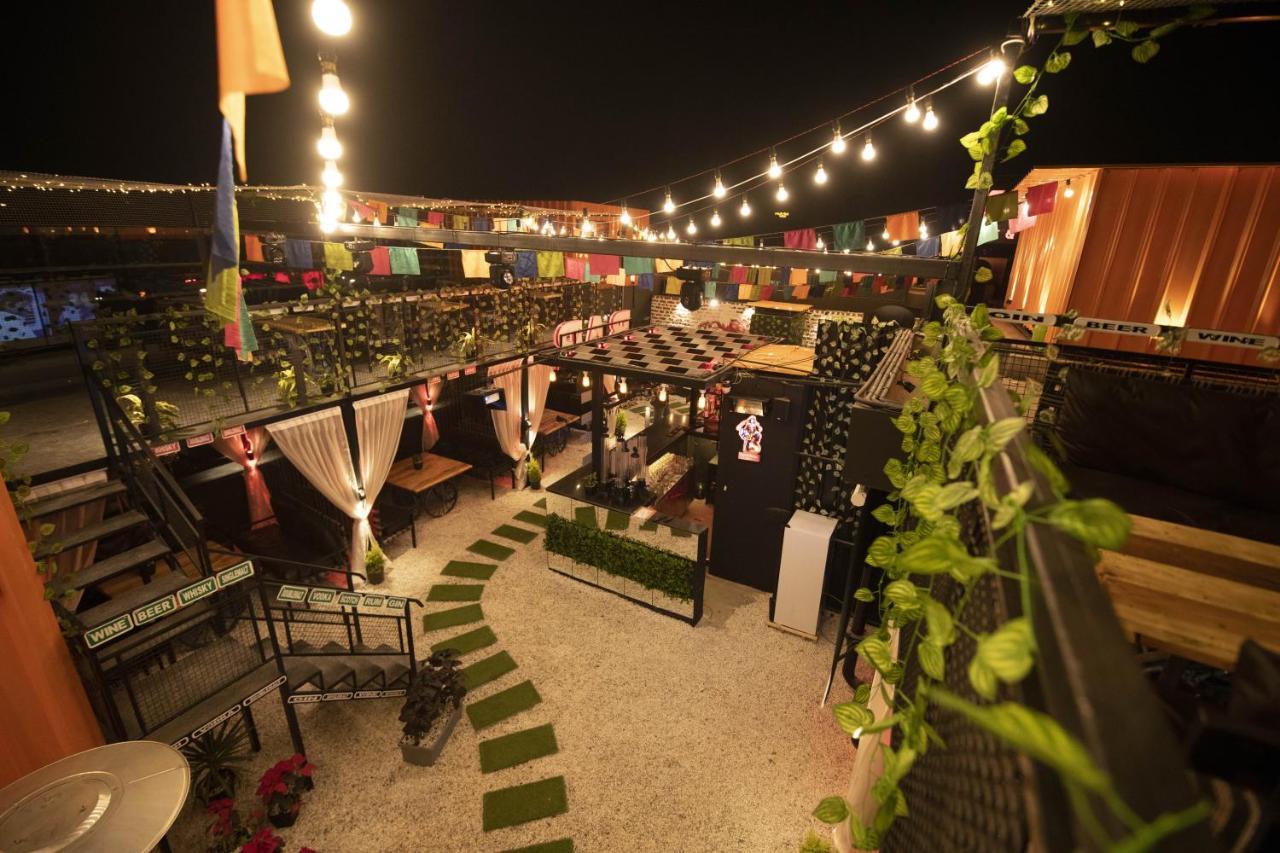 Hotel Rockland Jaipur Bagian luar foto