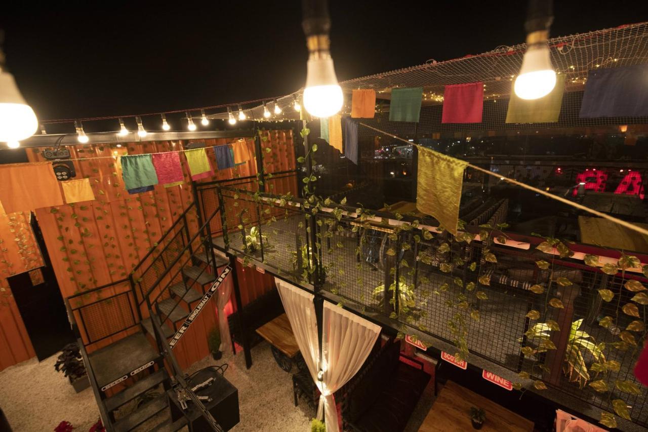 Hotel Rockland Jaipur Bagian luar foto